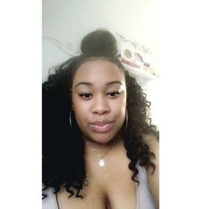 Meet your Posher, Raven